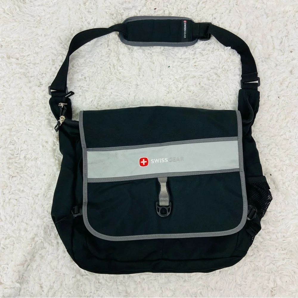 SwissGear Men's Black and Gray multi pocket laptop Messenger Bag